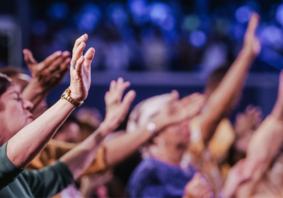 How can Reliance Bank help solve the banking challenges faced by faith organisations?